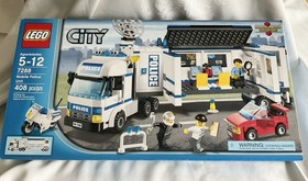 LEGO CITY MOBILE POLICE UNIT 7288, NEW, SEALED, RETIRED,  2011