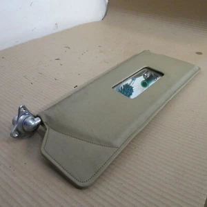 ROLLS ROYCE SPIRIT 1983 SPUR BENTLEY LEFT HAND SUNVISOR WITH VANITY MIRROR - Picture 1 of 4