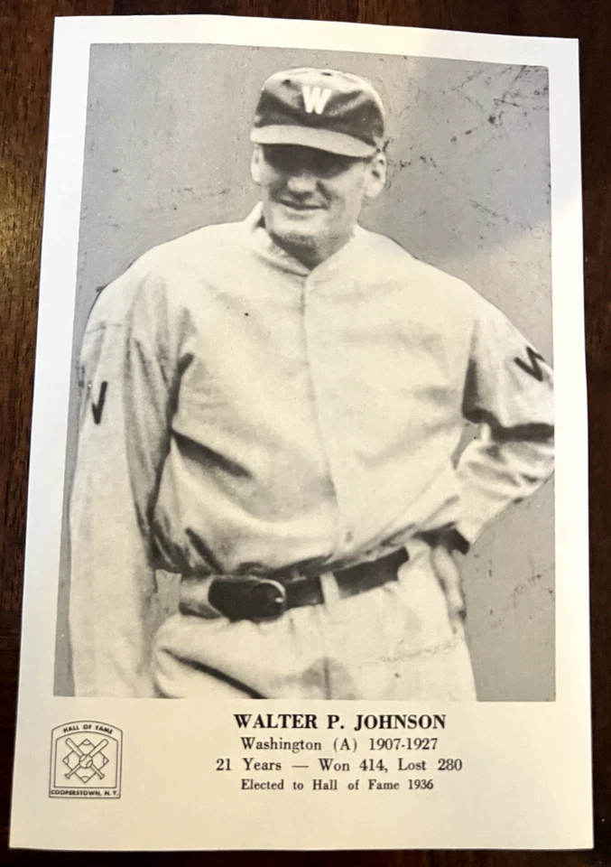 Paquete de fotos del Salón de la Fama del Béisbol 1973 Walter Johnson Washington Foto 1 de 1