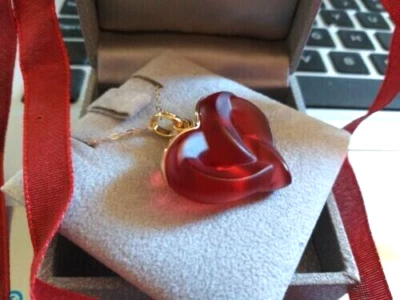 LALIQUE  9CT GOLD & CHAIN BEAUTIFUL ENTWINED HEARTS GREAT VALENTINE'S GIFT. - Image 1 of 4