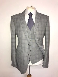 RACING GREEN - 3 PIECE Tailored Fit GREY WOOL SUIT - 44 Reg - W38 L31 -WORN ONCE - Picture 1 of 13