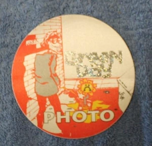 Genuine Green Day 1994 Dookie Tour Satin Backstage Pass RED PHOTO - Picture 1 of 2