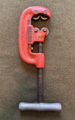 RIDGID 32870 FOUR WHEEL PIPE CUTTER 42-A USA 🇺🇸 Nice! - Image 1 of 4