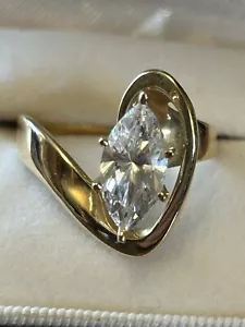 Anillo de moda para mujer de oro 14k/circonita cúbica talla 8,5 - Imagen 1 de 7