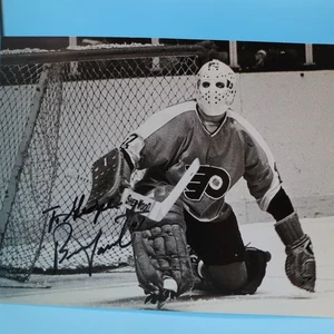 BERNIE PARENT Autographed Signed 8x10 Hockey Photo - PHILADELPHIA FLYERS - Picture 1 of 5