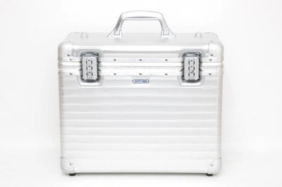RIMOWA Topas Pilot Case Silver Aluminum Suitcase Trolley 950.44.19 Carry-On - Image 1 of 4