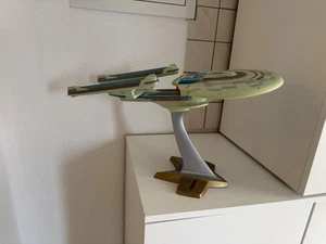 Star Trek Enterprise B Paramount Pictures Playmates Toys Sound - Bild 1 von 6