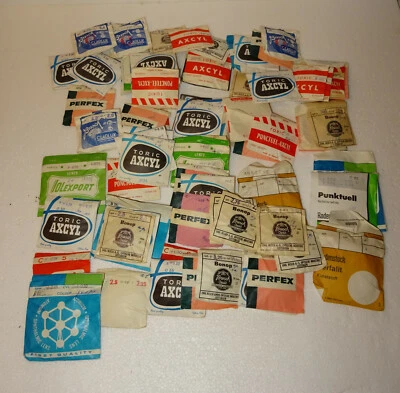 LOT VERRES DE LUNETTES PROVENANT ANCIEN COMMERCE. ENVIRON 65 VERRES ANCIENS - Photo 1/4