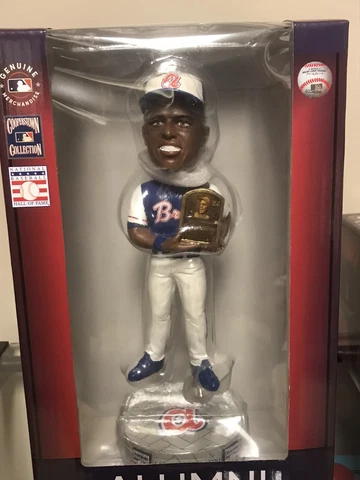 Hank Aaron Atlanta Braves HOF Retro Bobblehead Player Alumni FOCO Cover