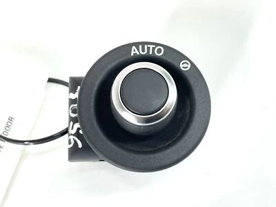Land Rover Discovery 5 Sdv6 Hse 2019 STEERING COLUMN ADJUSTMENT SWITCH  - Image 1 of 4