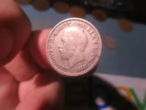 Britain - 1936 Silver Sixpence - George V - Picture 1 of 2