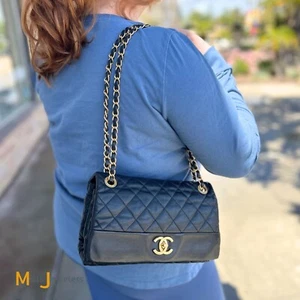 Chanel Soft Elegance Quilted Lambskin Black Flap Crossbody Bag Medium 2013-2014 - Picture 1 of 21