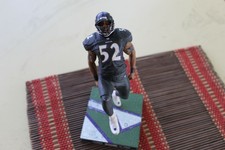 RAY LEWIS, NFL 26, LOOSE CHASE MCFARLANE, 897/1000, BALTIMORE RAVENS
