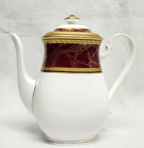 Vintage Bone China Heinrich Germany Villeroy & Boch EMPRESS Tea/Coffee Pot mint - Picture 1 of 11