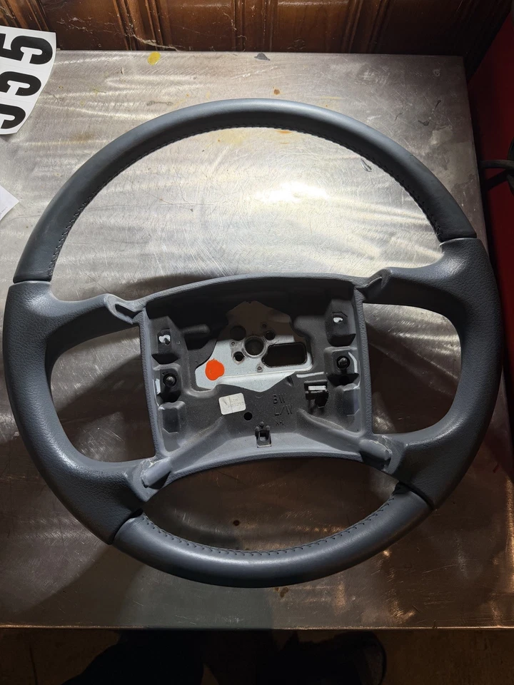 Volante Buick Roadmaster 1994-1996 gris muy buen estado  Foto 1 de 3