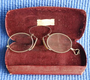 ANTIGUAS GAFAS VICTORIANAS LORGNETTE níquel plata/gafas de teatro con estuche - Imagen 1 de 4