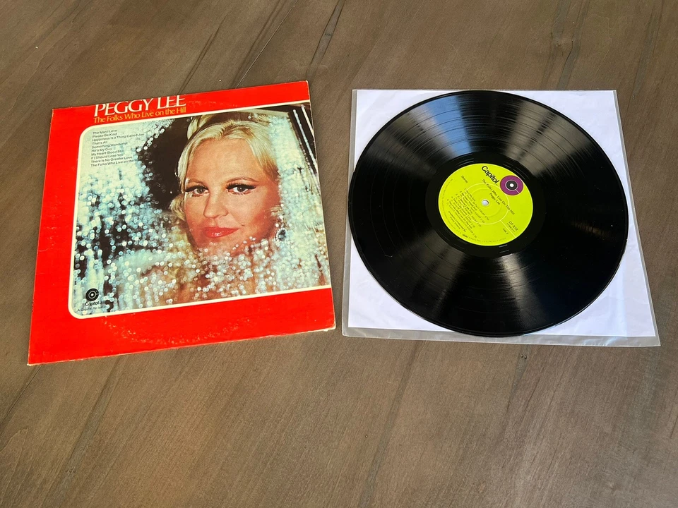Peggy Lee The Folks Who Live On The Hill LP Capitol Records DF-518 1970 Re-issue - Image 1 of 4