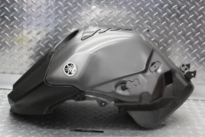 2013 Yamaha YZF R1 GAS TANK FUEL CELL PETROL RESERVOIR NO RUST - Picture 1 of 12