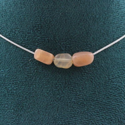 stones And Minerals. Necklace 3 Sunstone Beads From Tanzania. Chain In A - Image 1 of 4