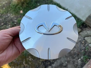 INFINITI I35 OEM WHEEL CENTER CAP MACHINED FINISH 40315-AR000 2002-2004 - Picture 1 of 3