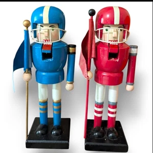 (2) 2013 Home Inspirations Football Player Team Shop Nutcrackers Jo-Ann Stores - Picture 1 of 7