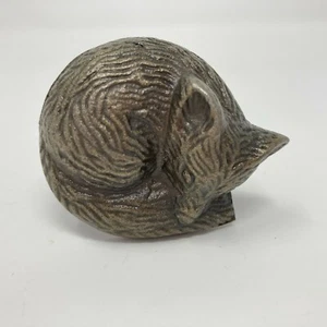 Perilla de bosque de zorro dormido en tirador de puerta de cajón de bronce antiguo - Imagen 1 de 6