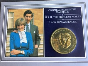 Lady Diana Spencer Commemorative Crown - Picture 1 of 2