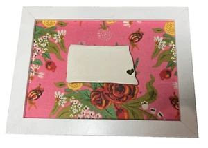 Azulejo de cerámica esmaltado North Dakota Fargo State de colección floral rosa tela arte enmarcado - Imagen 1 de 7