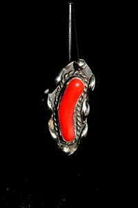 Vintage Old Pawn Native American Red Coral Ox Blood Silver Ring - Picture 1 of 5