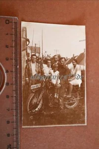 tolles altes Foto - Familie  Sohn mit Oldtimer Motorrad NSU - 1920-30 ? - Picture 1 of 4