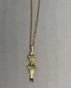 "Colgante/dije bailarina de oro de 14k en cadena de oro de 16"" 14k" - Imagen 1 de 5