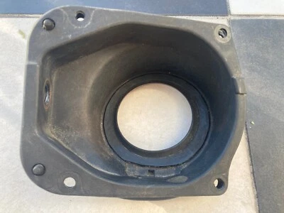 Toyota 4Runner 1990-1995 y camioneta escudo de llenado de combustible OEM 77290-89102 JAPÓN Foto 1 de 4