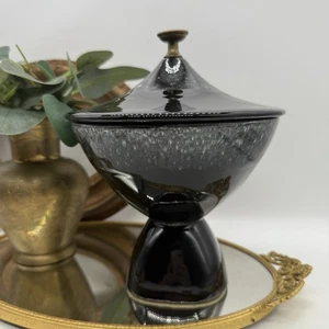 Vintage Rumpf schwarz Tropf Keramik Fuß bedeckt Süßigkeiten Schale mit Abschluss - Bild 1 von 7