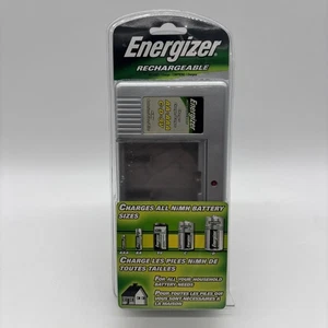 Energizer Rechargeable Universal NIMH Battery Charger NOS New Sealed - Picture 1 of 3