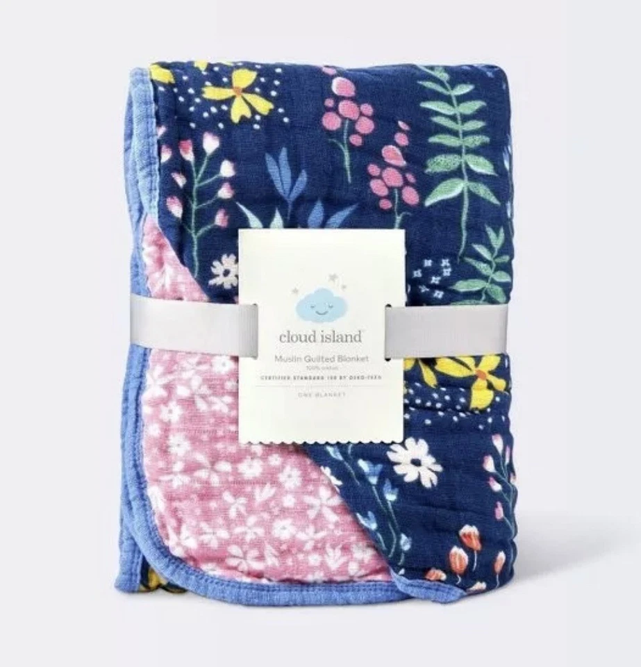 Cloud Island Muslin Quilt Blanket Reversible Wildflower Blue Multicolored