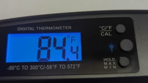 NEW Backlit Instant Digital Meat Thermometer - Waterproof - Turkey BBQ Deep Fry - Picture 1 of 4