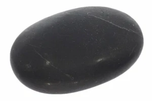  Piedra jabonosa shungita piedra energética piedra de masaje bienestar piedra de colocación 70x50 mm - Imagen 1 de 1