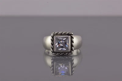 Silpada Sterling Silver Elizabeth Cubic Zirconia R0836 Band Ring 925 Sz: 8 - Image 1 of 4