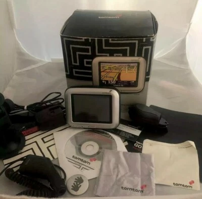 TomTom GO 700 3.5-Inch Bluetooth Portable GPS Navigation With Accessories In Box - Image 1 of 4