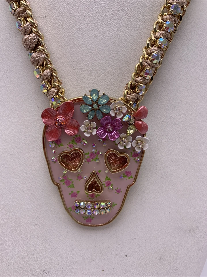Betsey Johnson Sugar Skull Flower Crystals Ribbon Statement Necklace Js409
