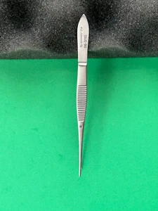 Pinzas quirúrgicas de simetría; iris; recto; extremadamente delicado; dientes 1x2 - Imagen 1 de 4