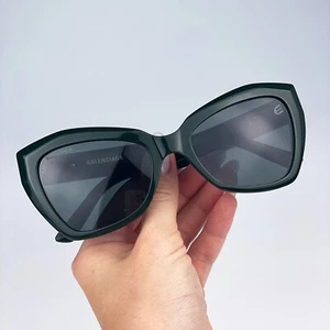 Balenciaga Women Sunglasses Green Cat Eye BB0271S 004 NEW - Picture 1 of 13