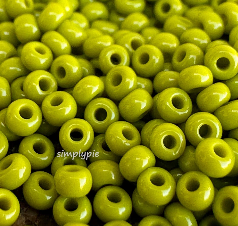 Бусины из чешского стекла авокадо 11/0 Preciosa 10 г - Изображение 1 из 4