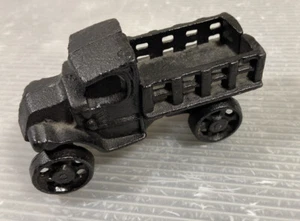 vintage Cast Iron toy 1920s MACK AC BULLDOG TRUCK - Picture 1 of 10