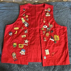 Lions Club International Virginia Vest with 36 Vintage Lions Club Pins - Picture 1 of 24