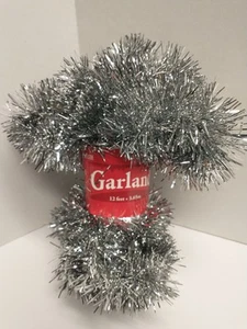 Youngcraft 12 Fuß Silber Feder Lametta Girlande Hergestellt in den USA für Weihnachten - Bild 1 von 3
