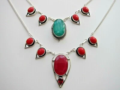 Collar de rubí, esmeralda, jaspe, zafiro, amatista u otras gemas. Foto 1 de 4