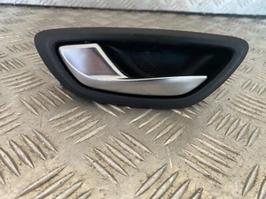 Poignée Avant Gauche intérieur - RENAULT MEGANE IV (4) PHASE I Réf: 806718801R - Picture 1 of 4