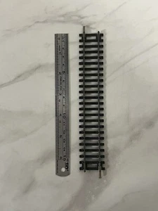 Hornby R.600, OO Straight Track - Picture 1 of 2