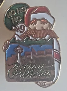 Merry Christmas HO HO HO Lanny McDonald Calgary Flames Pin - Picture 1 of 1